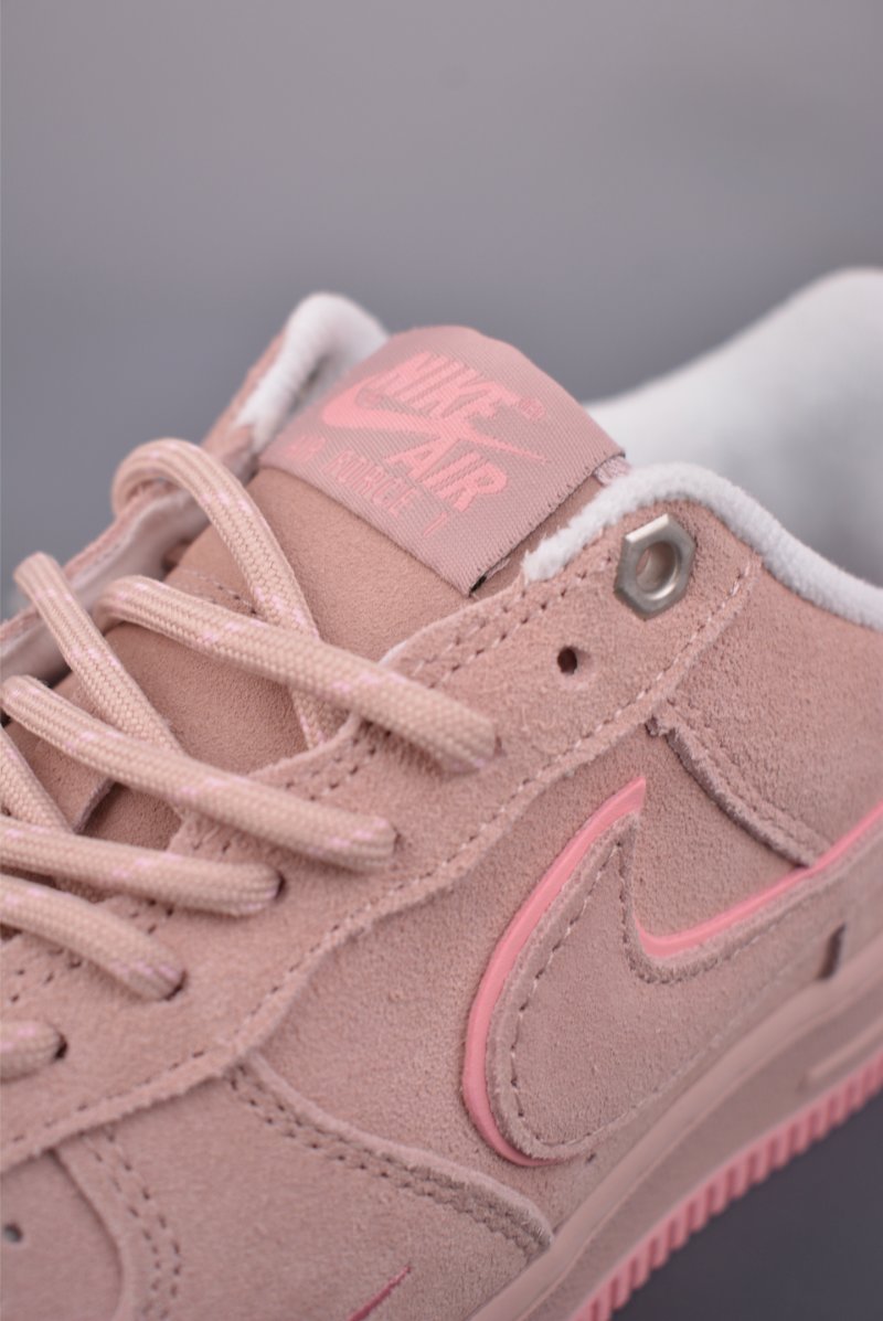 Nike Air Force 1 Low view