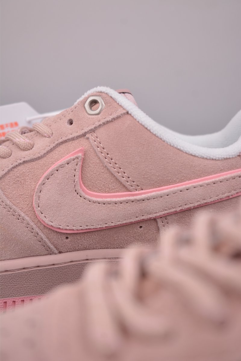 Nike Air Force 1 Low view