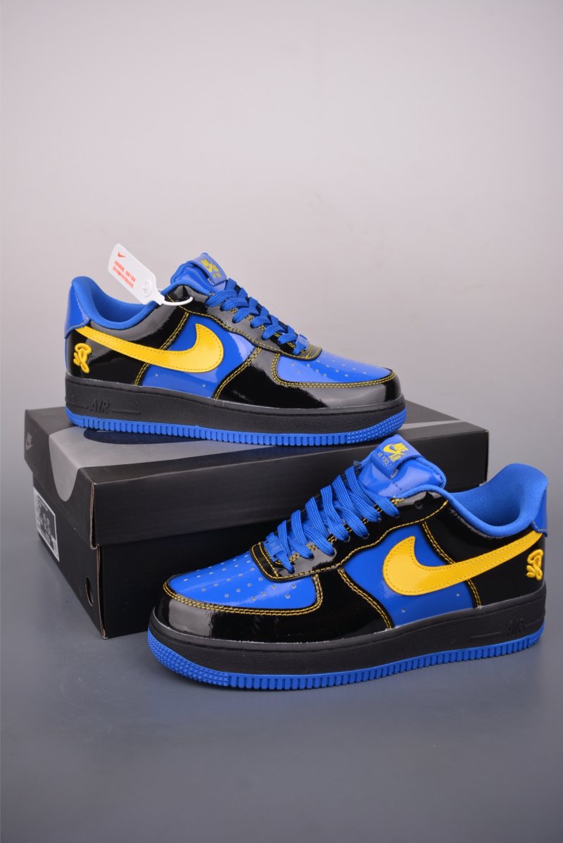 Nike Air Force 1 Low view