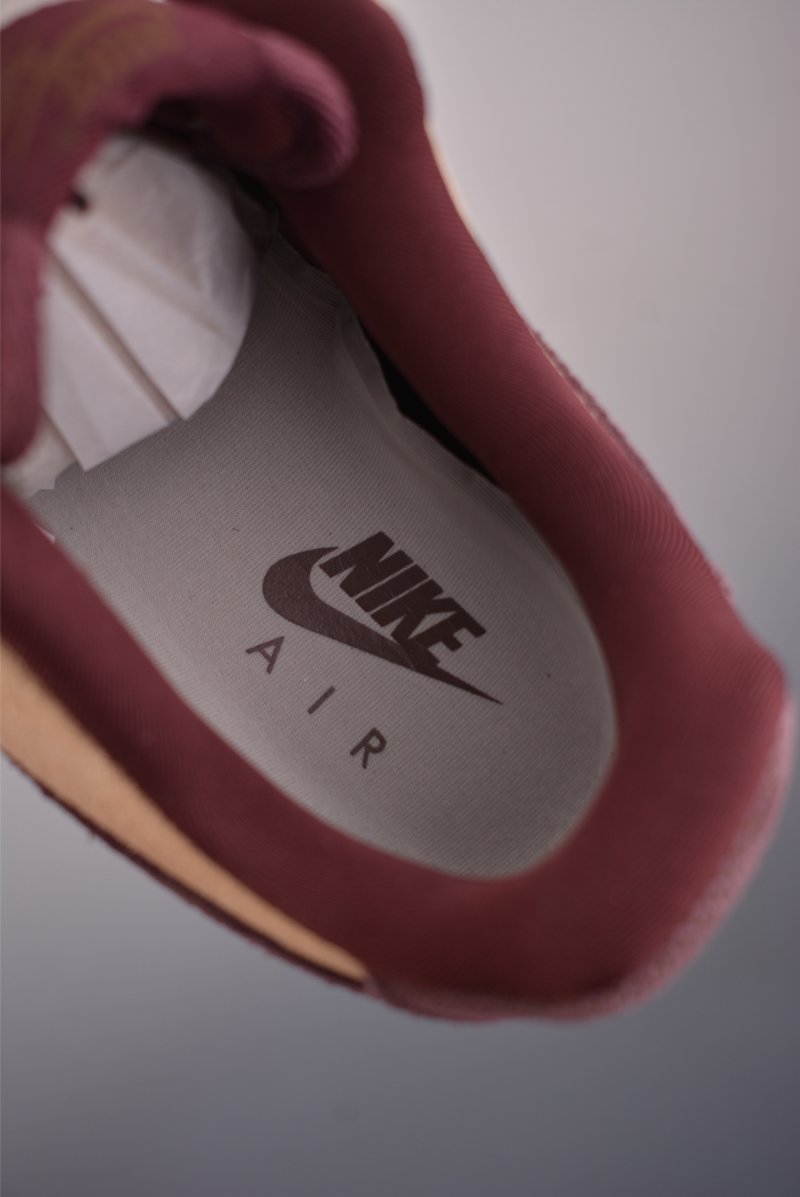 Nike Air Force 1 Low view