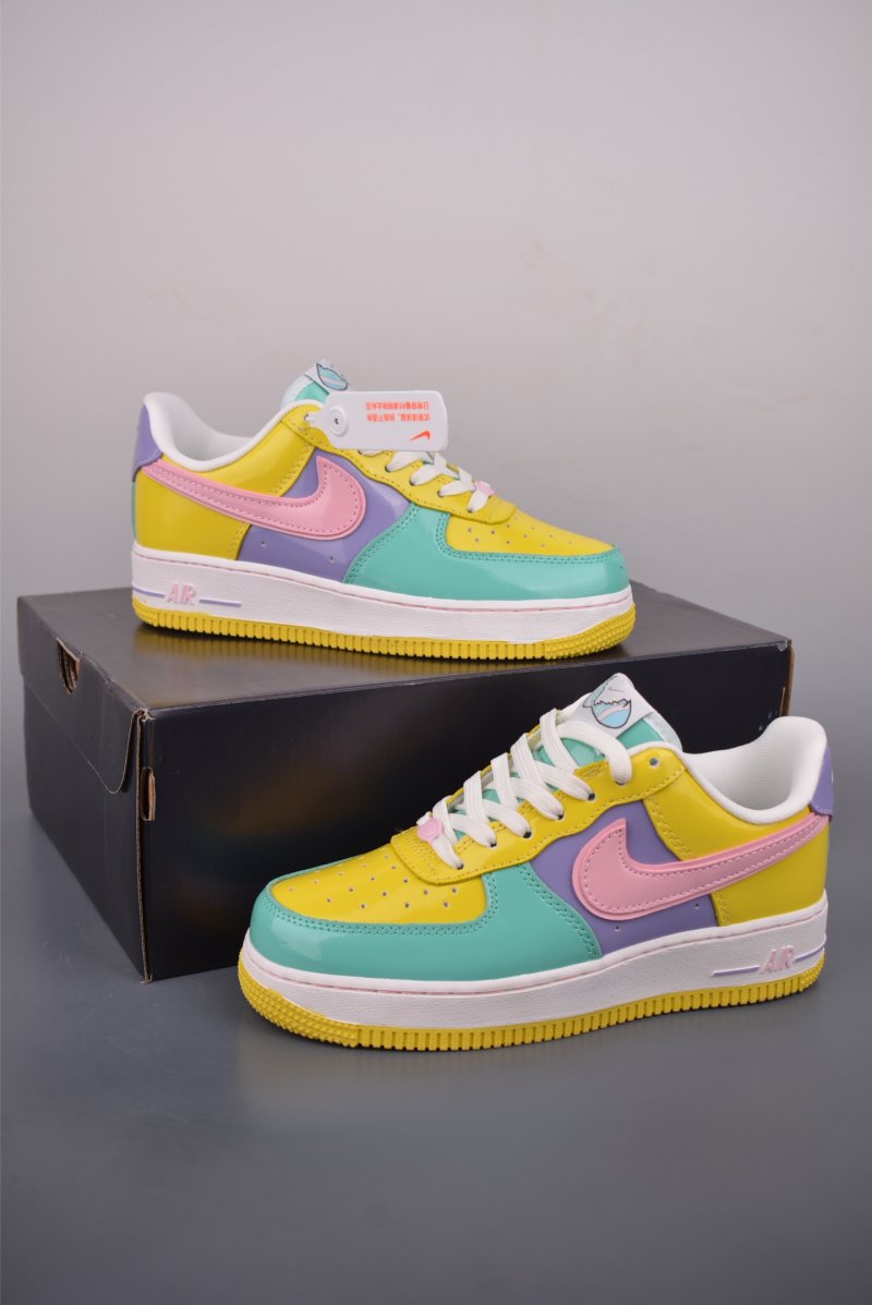 Nike Air Force 1 Low view