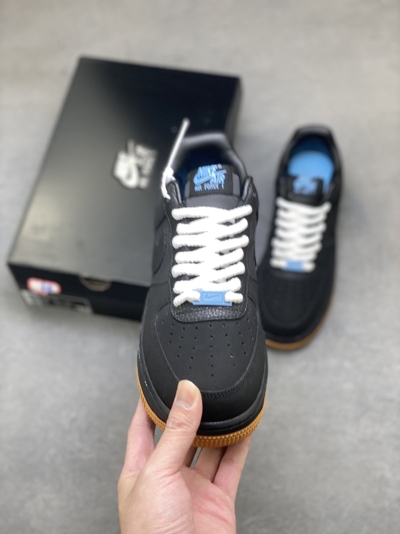 Nike Air Force 1 Low 'Gold' view