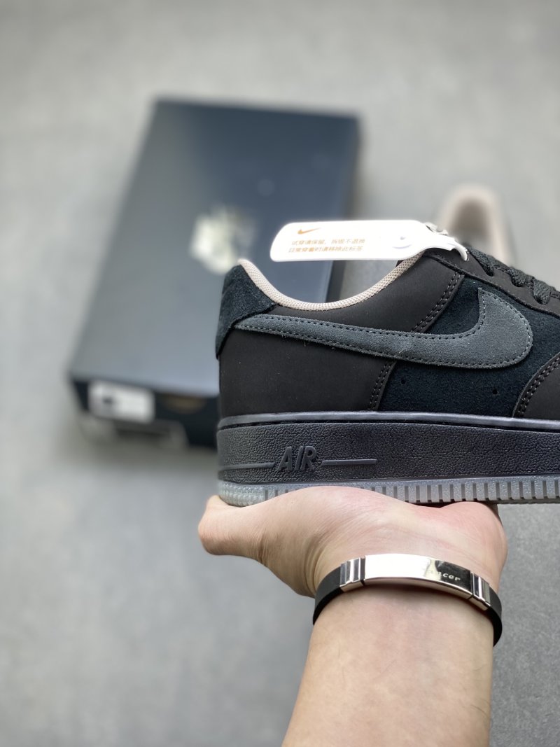 Nike Air Force 1 Low 'Gold' view