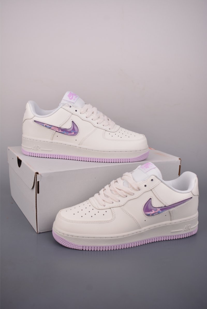Nike Air Force 1 Low view