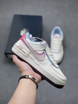 Nike Air Force 1 Low 'Gold' view 1