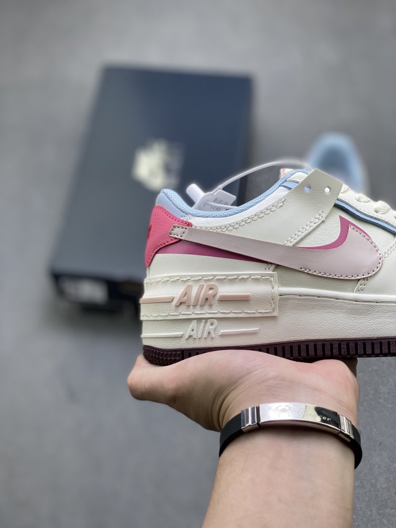 Nike Air Force 1 Low 'Gold' view