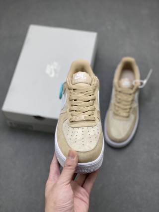 Nike Air Force 1 Low 'Gold' view 2