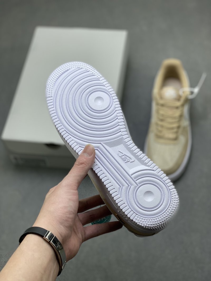 Nike Air Force 1 Low 'Gold' view