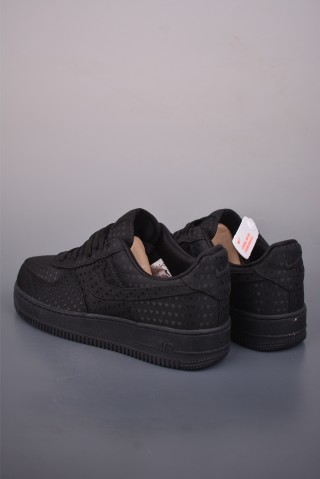 Nike Air Force 1 Low view 2