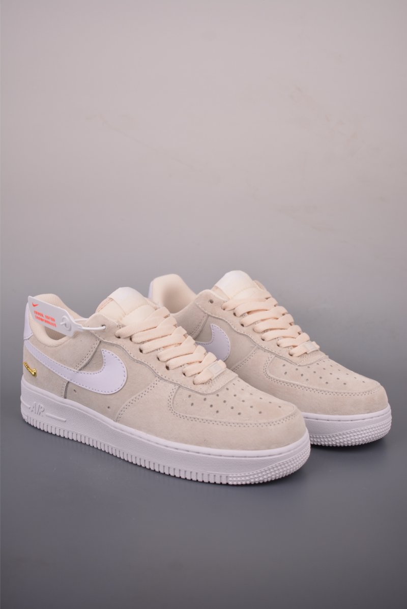 Nike Air Force 1 Low