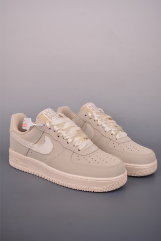 Nike Air Force 1 Low view 1