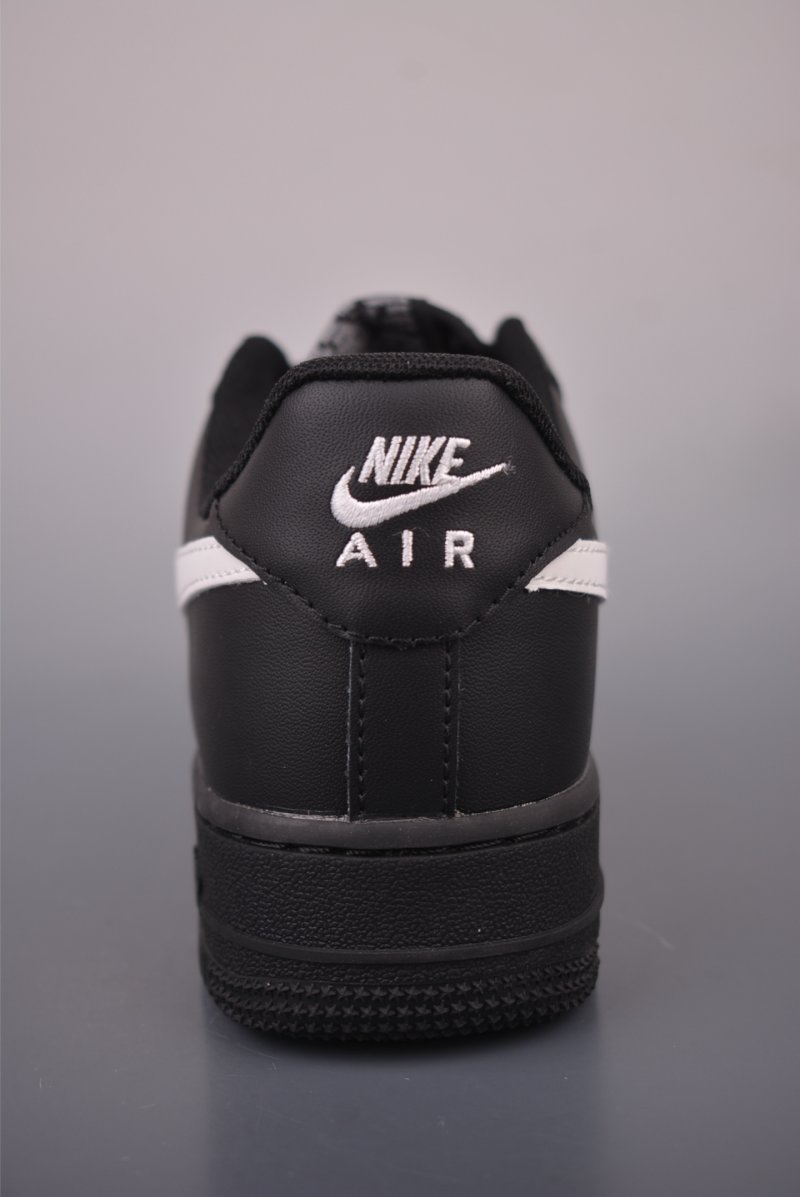 Nike Air Force 1 Low view