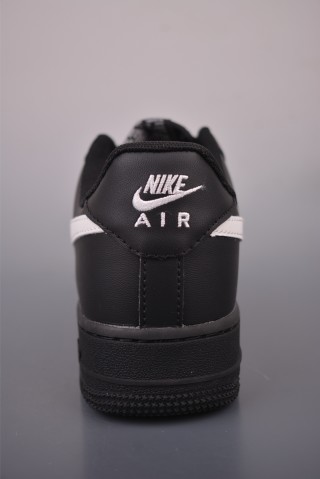 Nike Air Force 1 Low view 4