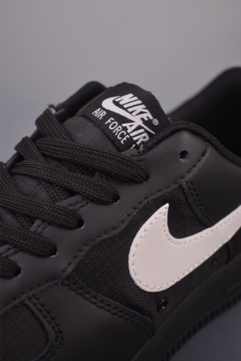 Nike Air Force 1 Low view