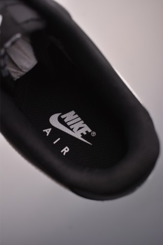 Nike Air Force 1 Low view 9