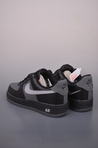 Nike Air Force 1 Low view 2