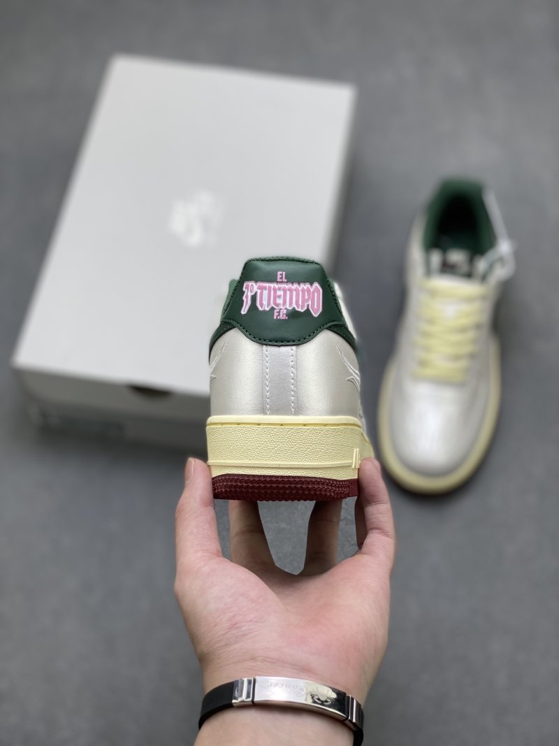 Nike Air Force 1 Low 'Gold' view