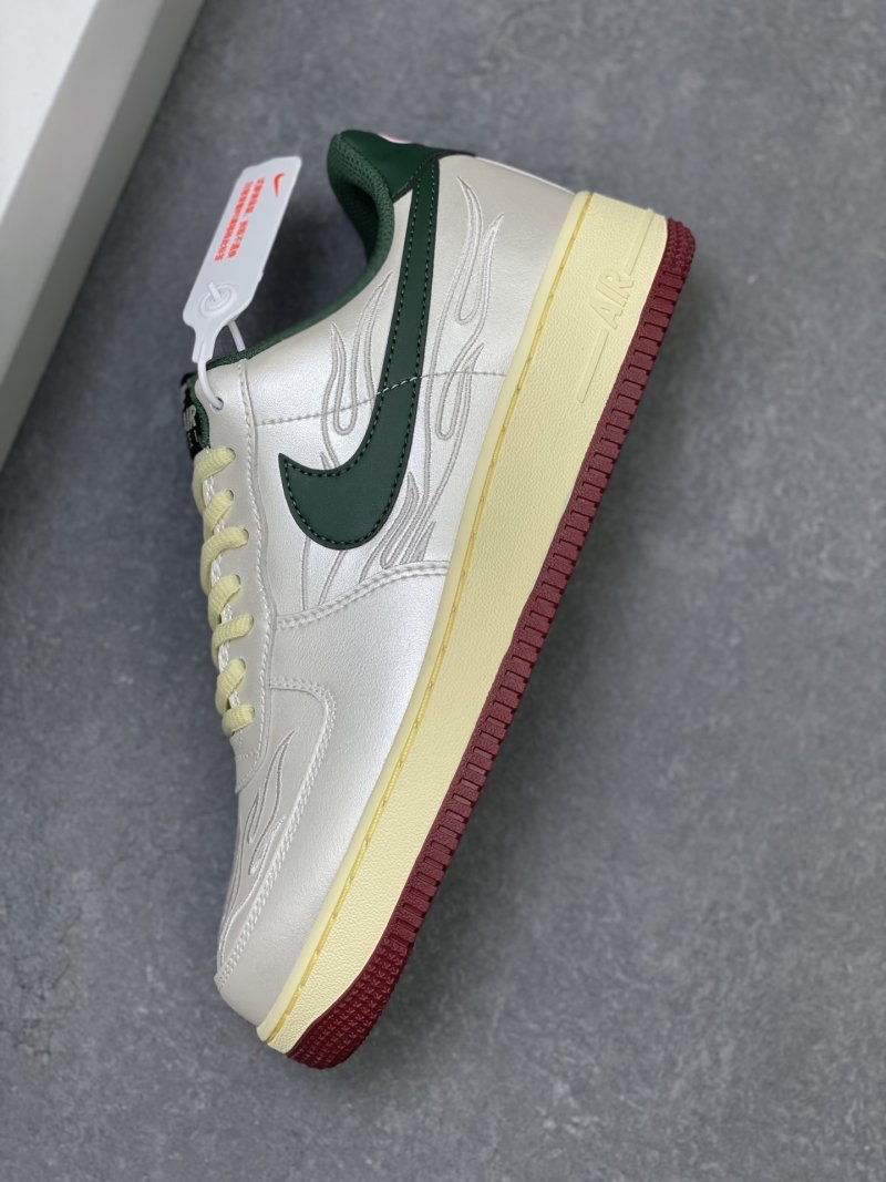 Nike Air Force 1 Low 'Gold' view