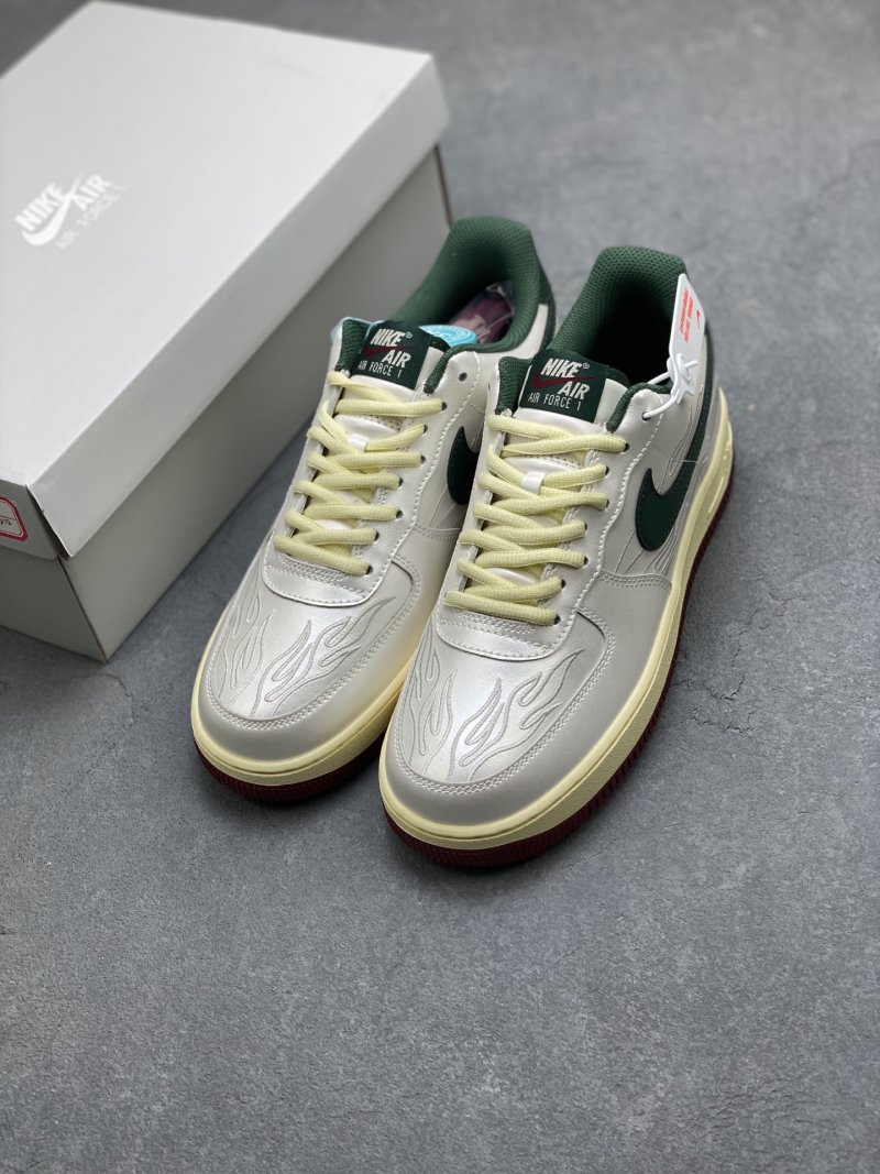 Nike Air Force 1 Low 'Gold' view