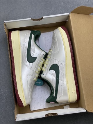 Nike Air Force 1 Low 'Gold' view 9