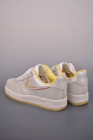 Nike Air Force 1 Low view 2