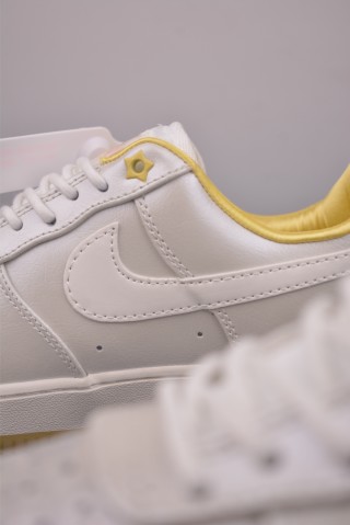 Nike Air Force 1 Low view 8