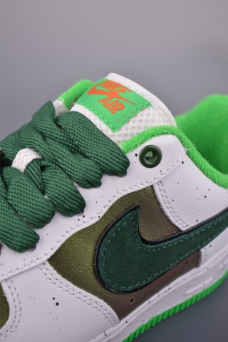 Nike Air Force 1 Low view 7