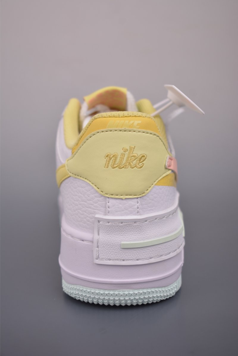 Nike Air Force 1 Low view
