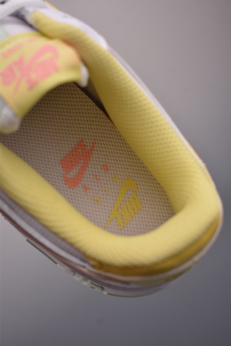 Nike Air Force 1 Low view