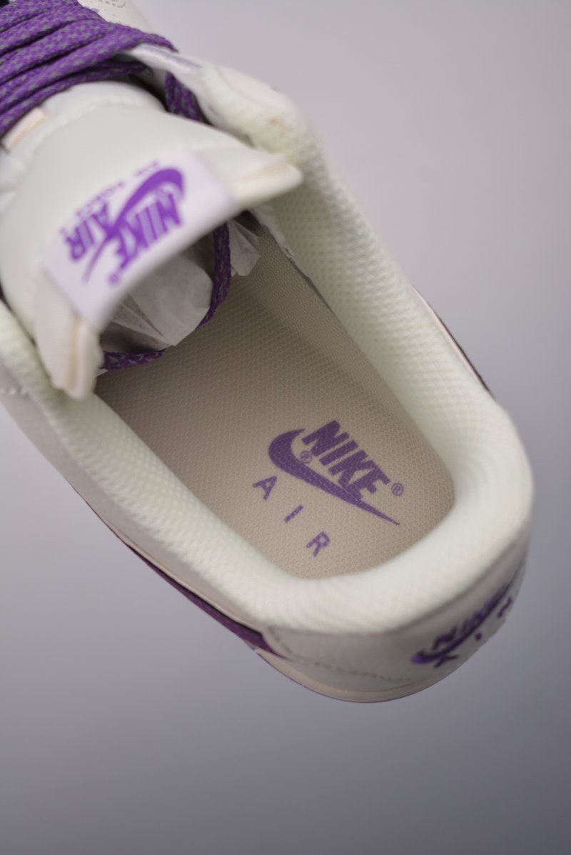 Nike Air Force 1 Low view