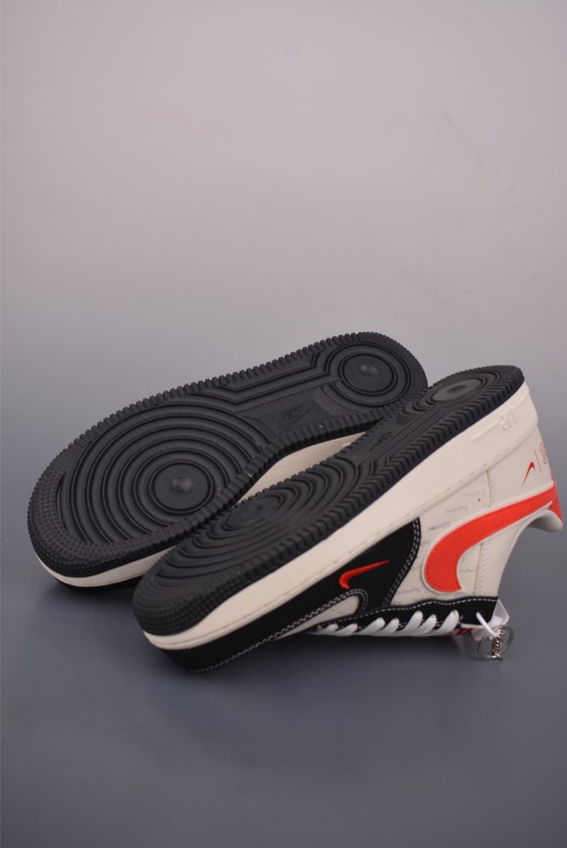 Nike Air Force 1 Low view