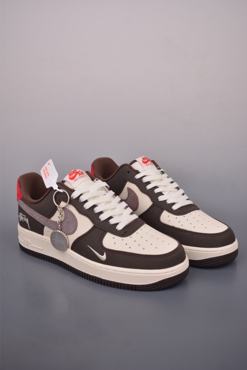 Nike Air Force 1 Low