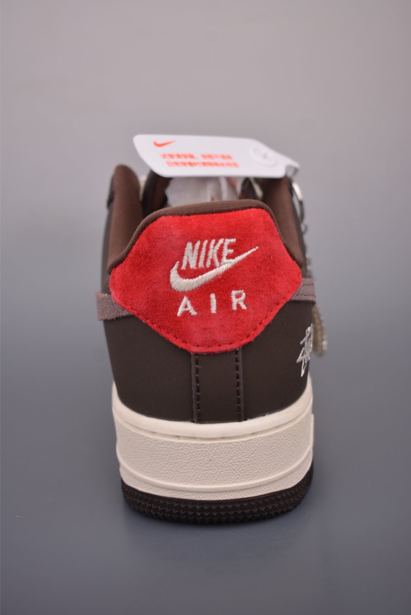 Nike Air Force 1 Low view