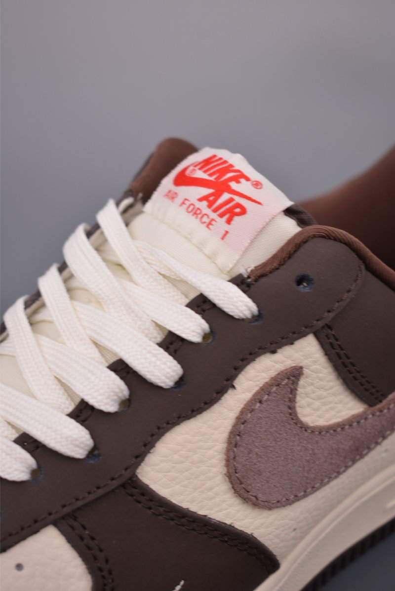 Nike Air Force 1 Low view