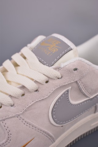 Nike Air Force 1 Low view 7