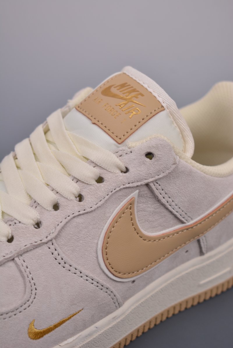 Nike Air Force 1 Low view