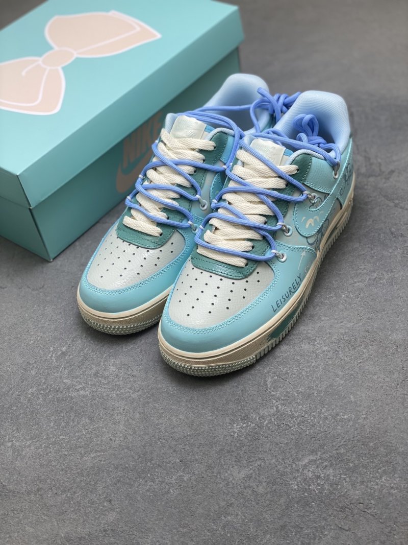 Nike Air Force 1 Low 'Gold' view