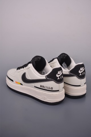 Nike Air Force 1 Low view 2