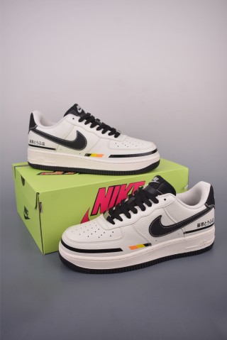 Nike Air Force 1 Low view 5