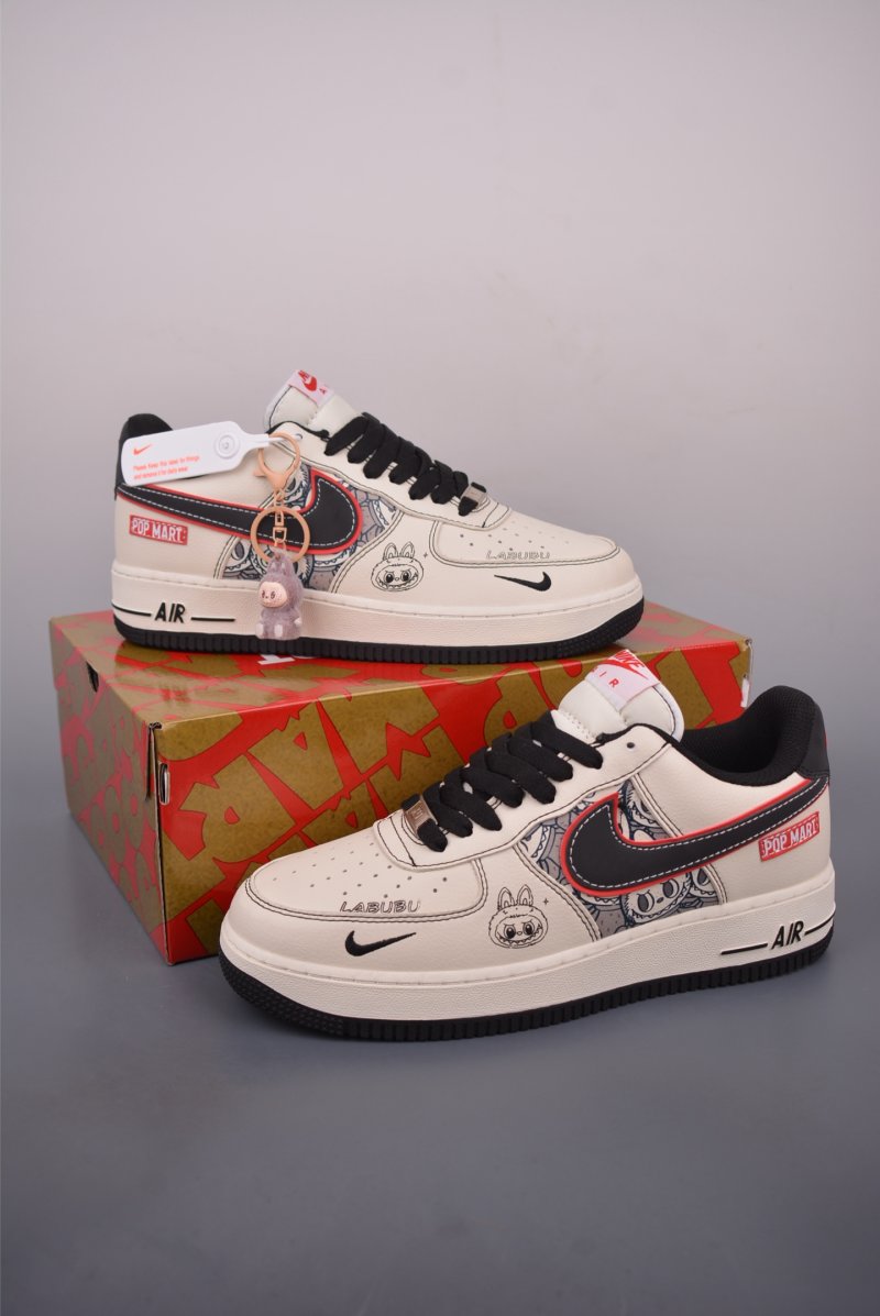 Nike Air Force 1 Low view