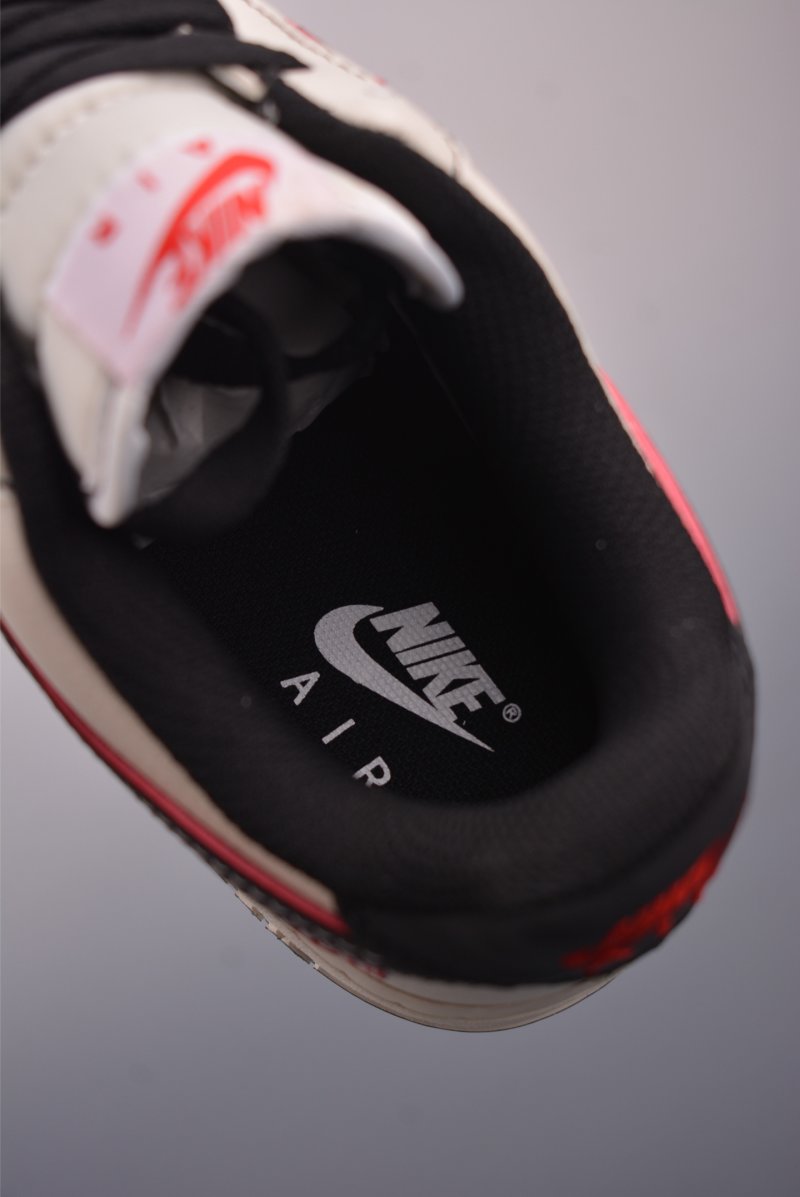 Nike Air Force 1 Low view