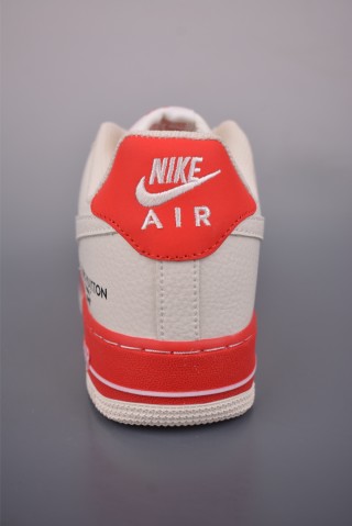 Nike Air Force 1 Low view 4