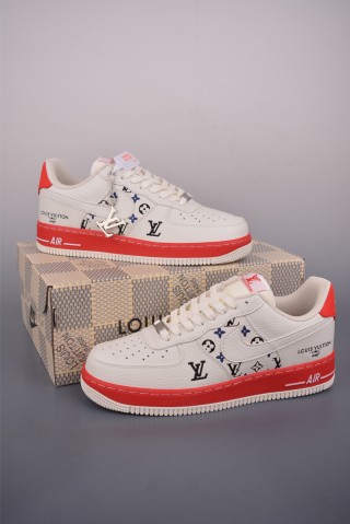 Nike Air Force 1 Low view 5