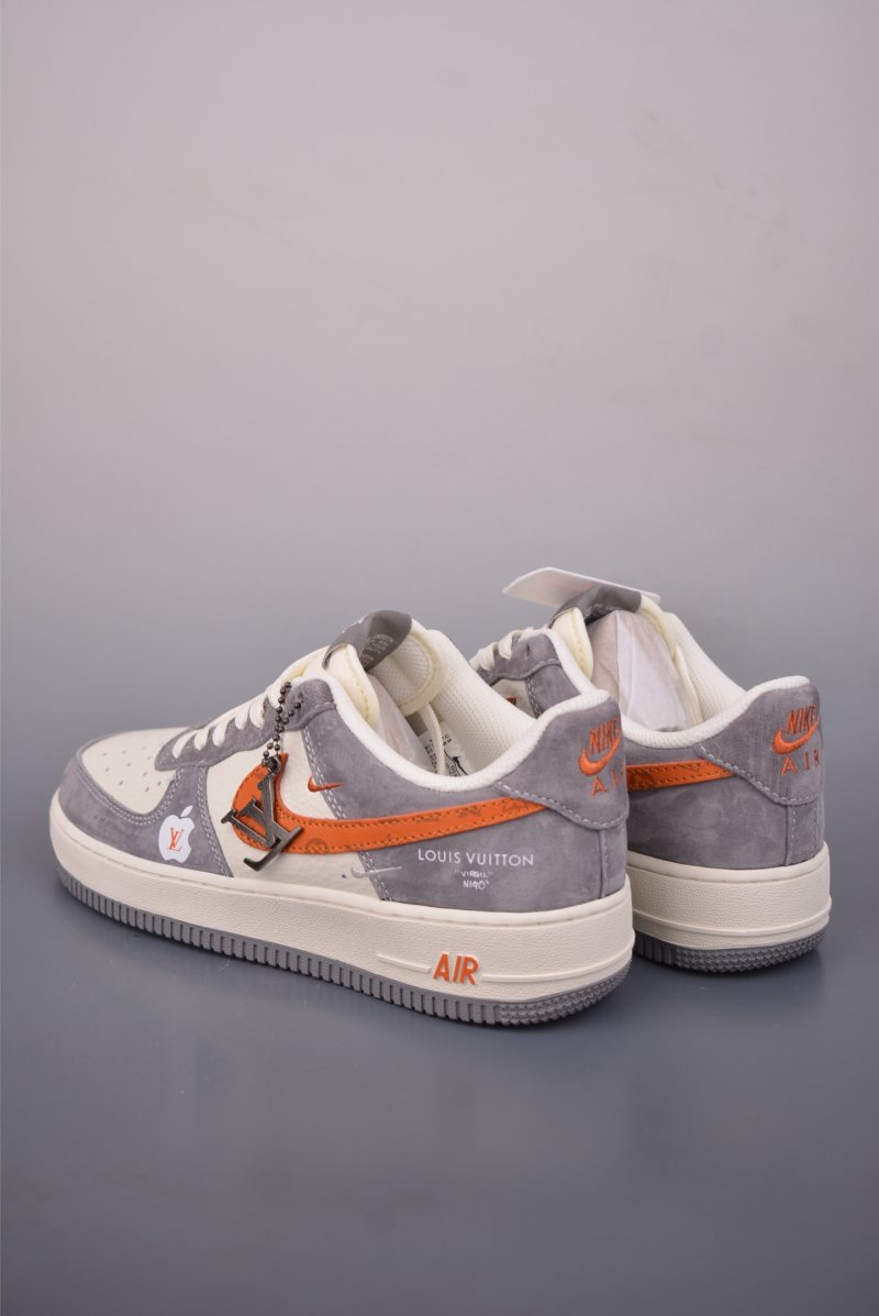 Nike Air Force 1 Low view