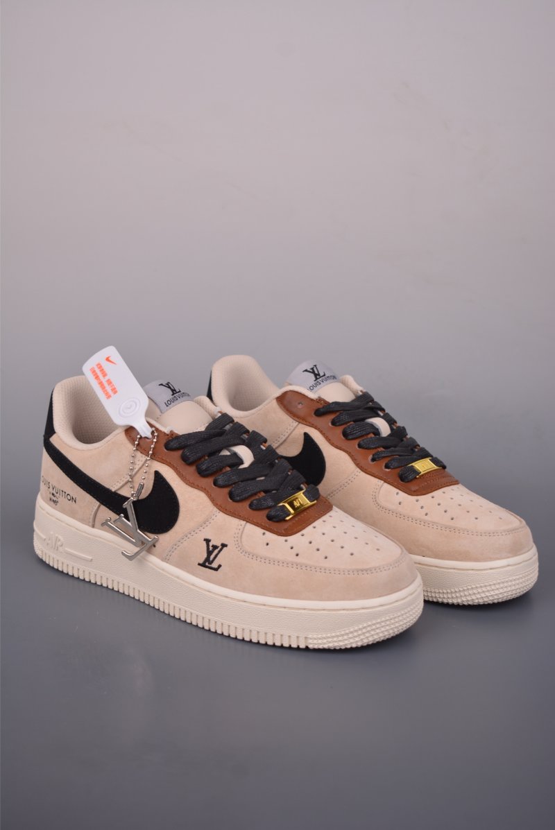 Nike Air Force 1 Low
