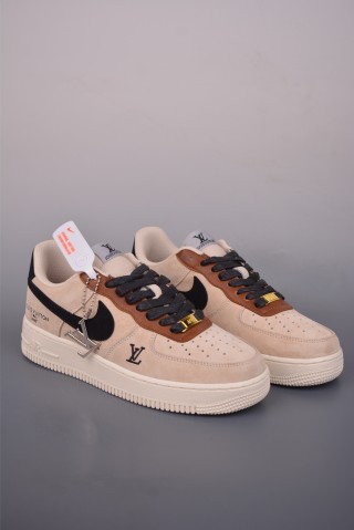 Nike Air Force 1 Low view 1