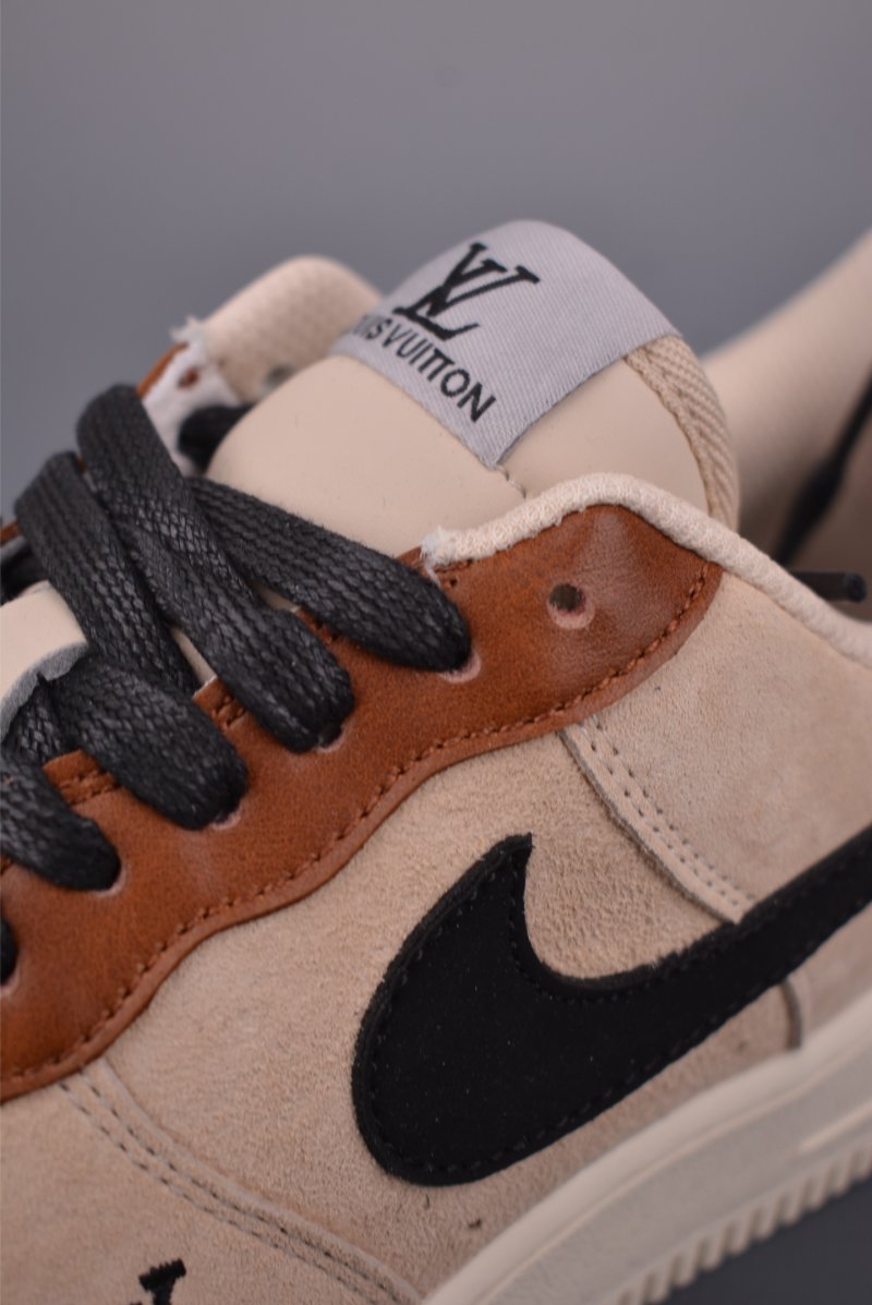 Nike Air Force 1 Low view