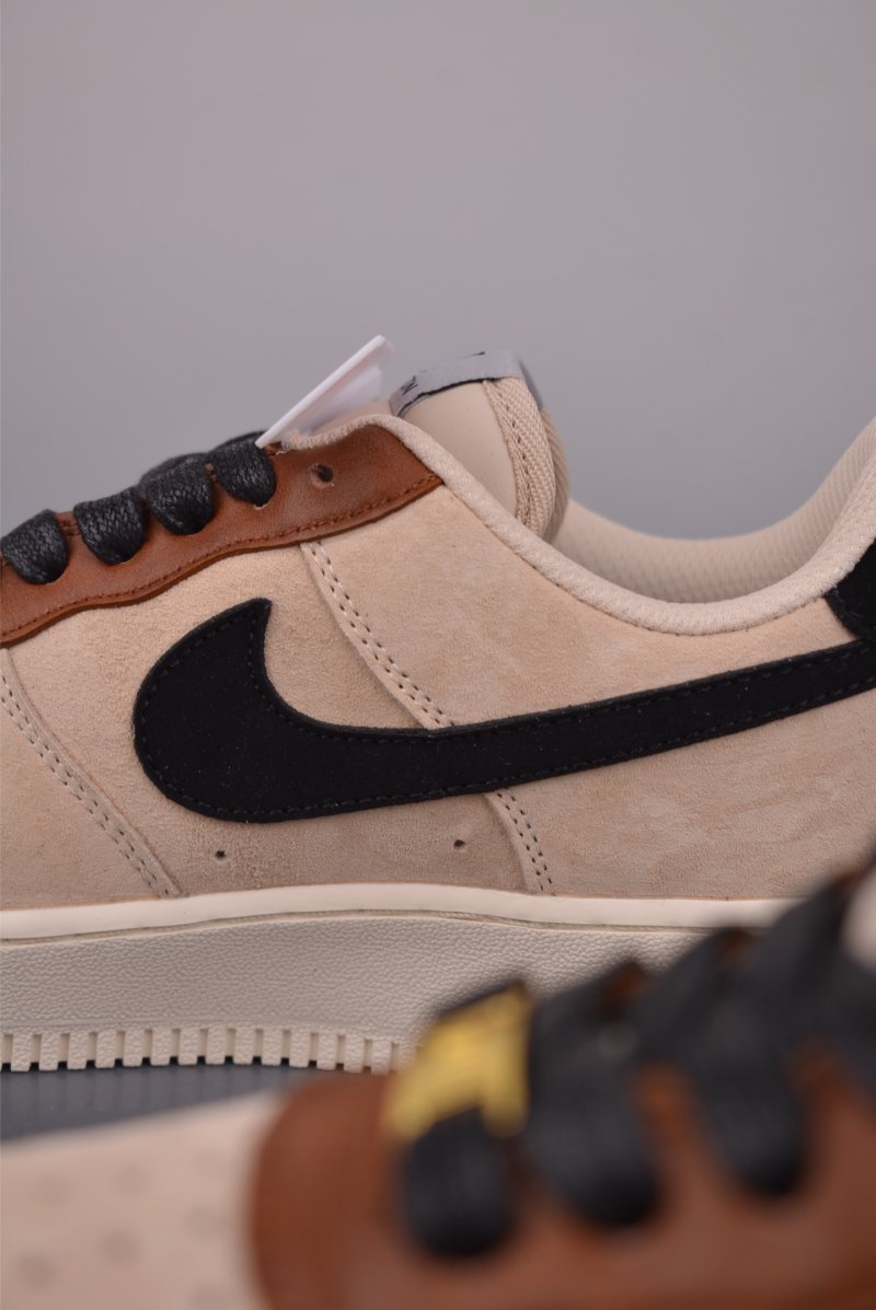 Nike Air Force 1 Low view