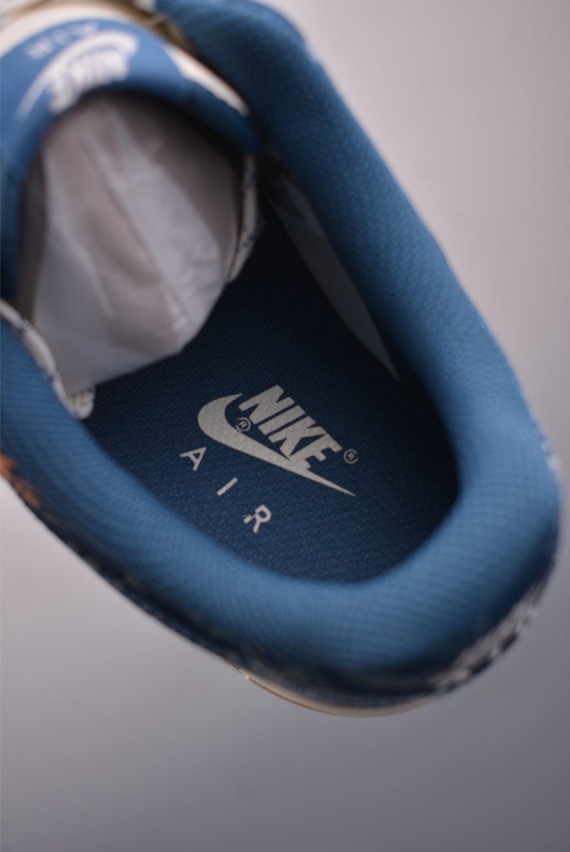 Nike Air Force 1 Low view