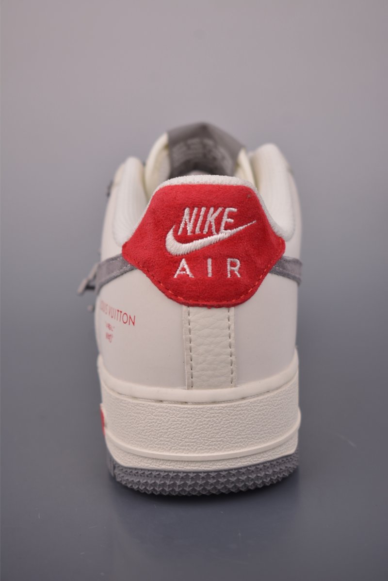 Nike Air Force 1 Low view